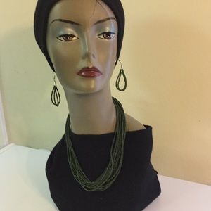 Wide Open Spaces Green Necklace